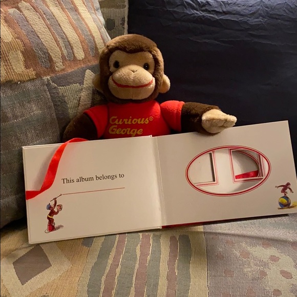 Curious George plush with boxed photo album set - Picture 2 of 6